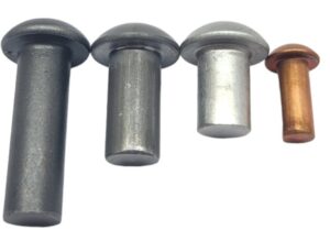 Rivet à frapper